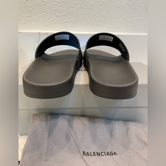 Balenciaga Mens Logo Rubber Pool Slides 42/9 - Picture 4 of 12